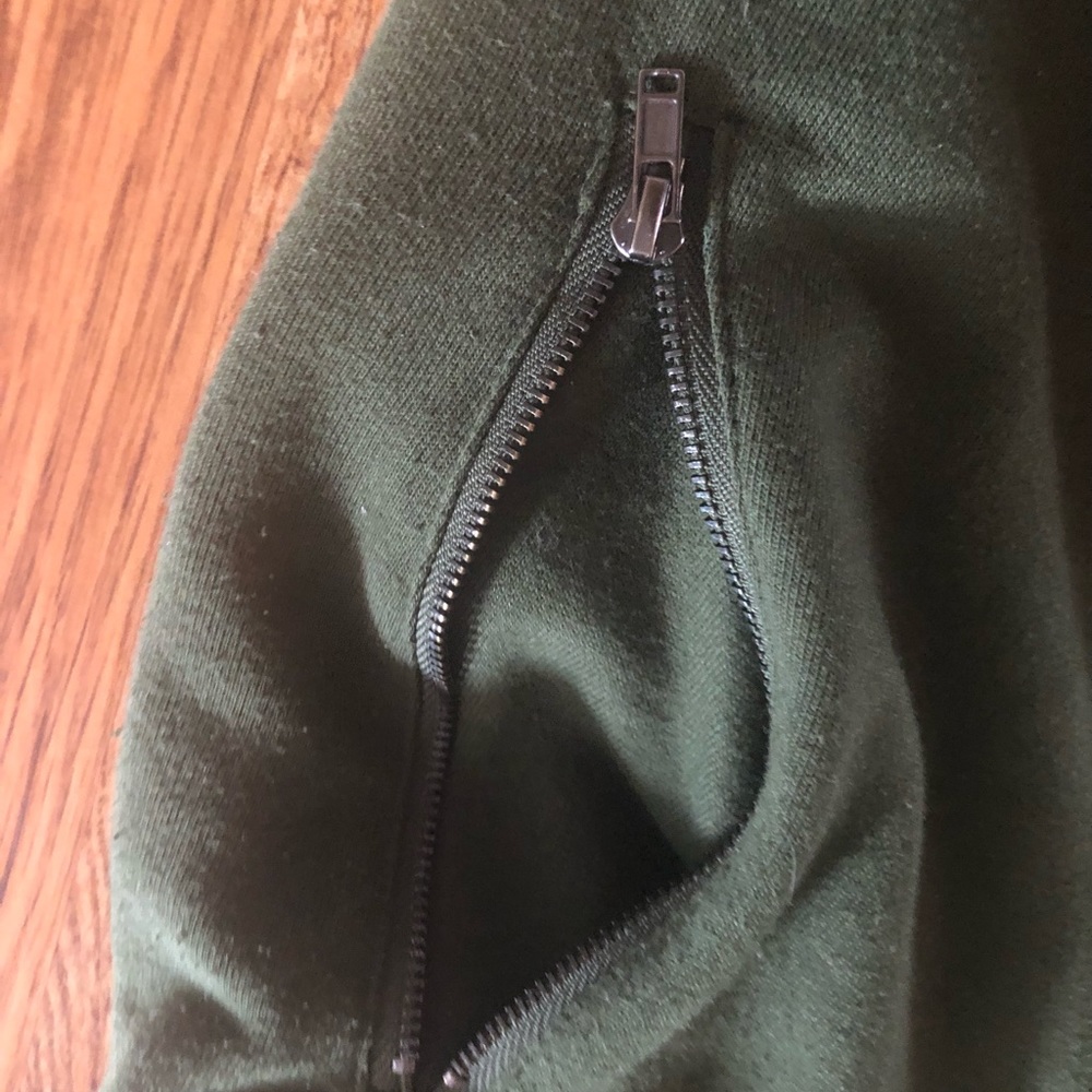 Joggers - Picture 4 of 6